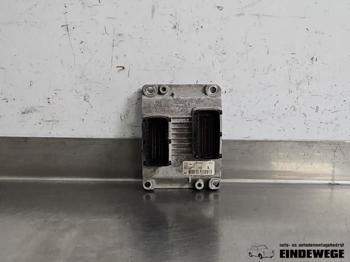 Used Engine management computer Alfa Romeo GT (937) 1.8 Twin Spark 16V Price € 88,50 Margin scheme offered by Auto- en demontagebedrijf Eindewege
