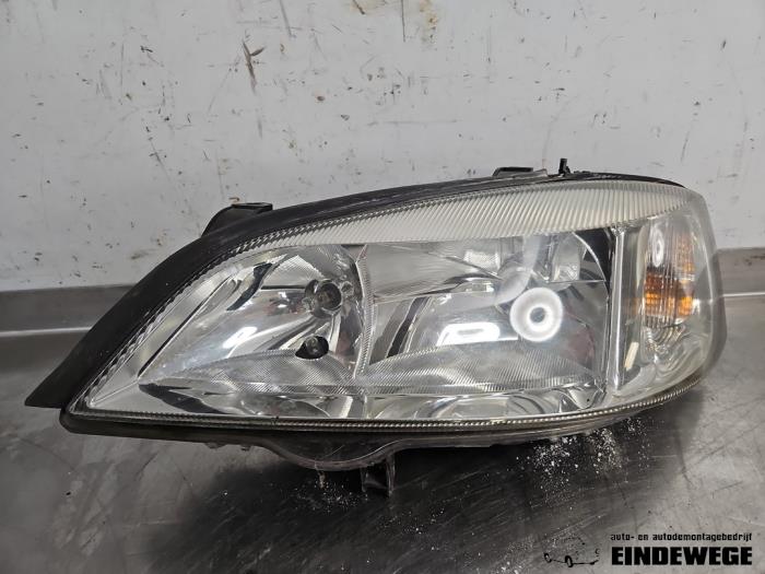 Gebrauchte Scheinwerfer links Opel Astra G Caravan (F35) 1.6 16V Preis € 25,00 Margenregelung angeboten von Auto- en demontagebedrijf Eindewege