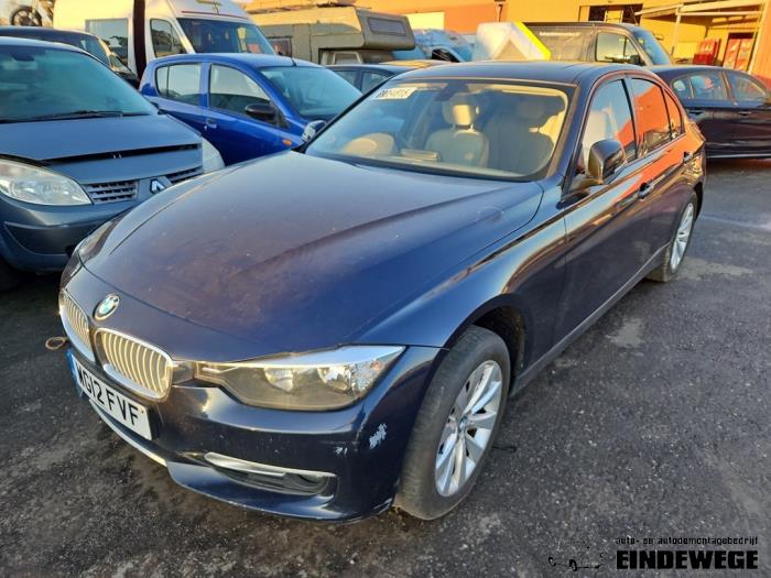 Używane Przód kompletny BMW 3 serie (F30) 320i 2.0 16V Cena € 2.000,00 Procedura marży oferowane przez Auto- en demontagebedrijf Eindewege
