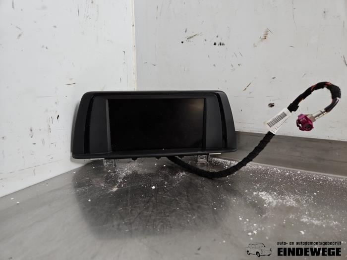 Usagé Affichage intérieur BMW 3 serie (F30) 320i 2.0 16V Prix € 105,00 Règlement à la marge proposé par Auto- en demontagebedrijf Eindewege