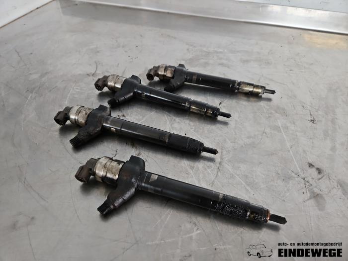 Usagé Injecteurs Citroen Jumper (U9) 2.2 HDi 120 Prix € 350,00 Règlement à la marge proposé par Auto- en demontagebedrijf Eindewege