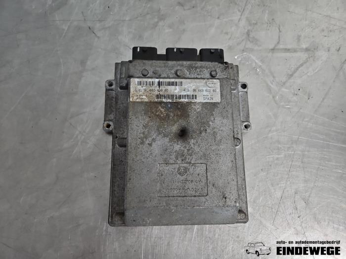 Used Engine management computer Citroen Jumper (U9) 2.2 HDi 120 Price on request offered by Auto- en demontagebedrijf Eindewege