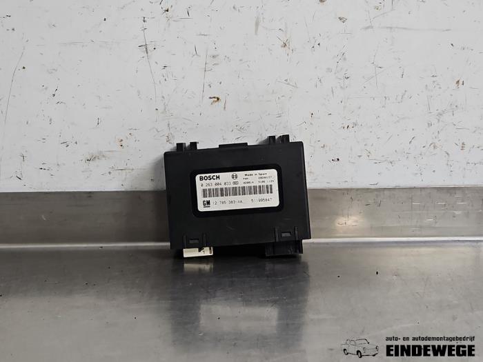 Begagnade PDC-modul Saab 9-3 II Sport Sedan (YS3F) 2.0t 16V Pris € 40,00 Marginaltabell erbjuds av Auto- en demontagebedrijf Eindewege