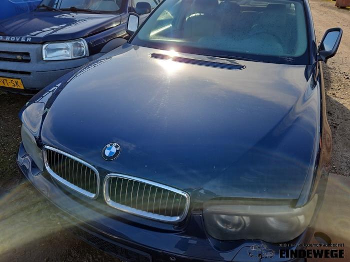 Używane Maska BMW 7 serie (E65/E66/E67) 745i,Li 4.4 V8 32V Cena € 157,50 Procedura marży oferowane przez Auto- en demontagebedrijf Eindewege