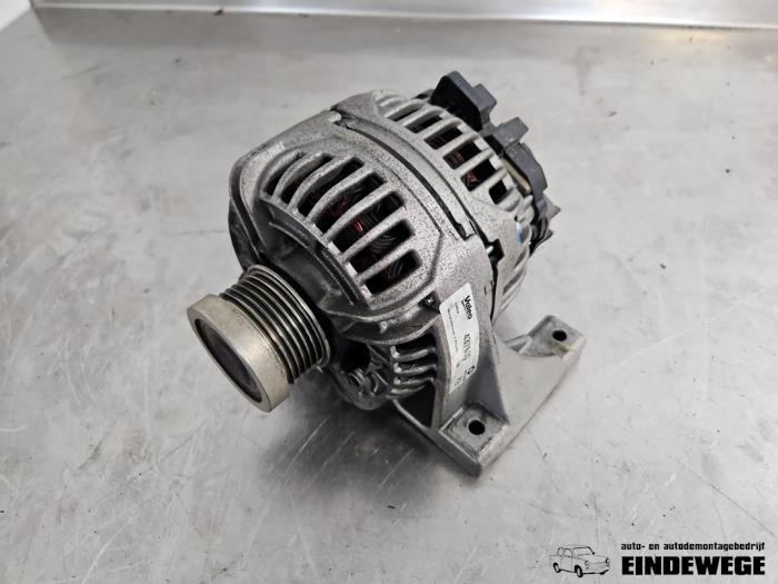 Usagé Dynamo Volvo S60 I (RS/HV) 2.4 20V 140 Prix € 52,50 Règlement à la marge proposé par Auto- en demontagebedrijf Eindewege