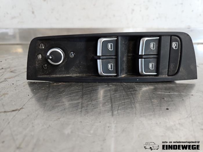 Usados Interruptor combinado de ventanillas Audi A1 Sportback (8XA/8XF) 1.0 TFSI Ultra 12V Precio € 30,00 Norma de margen ofrecido por Auto- en demontagebedrijf Eindewege