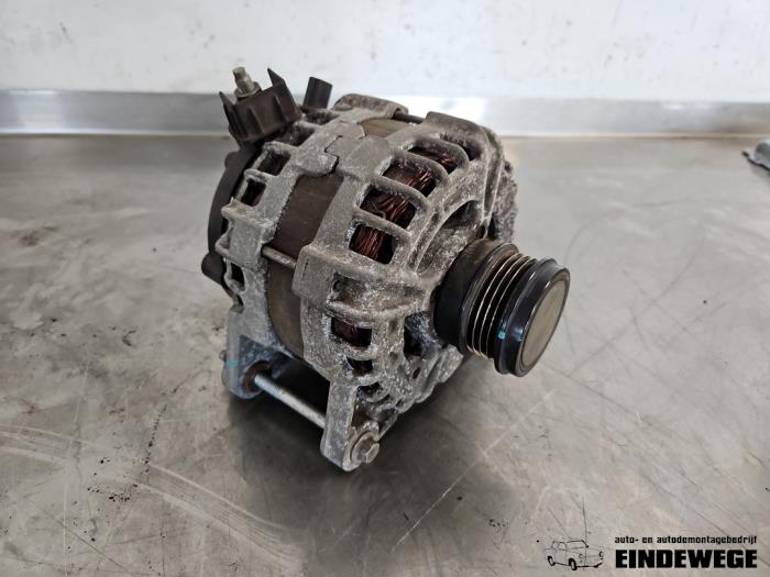 Used Dynamo Renault Twingo III (AH) 1.0 SCe 65 12V Price € 35,00 Margin scheme offered by Auto- en demontagebedrijf Eindewege