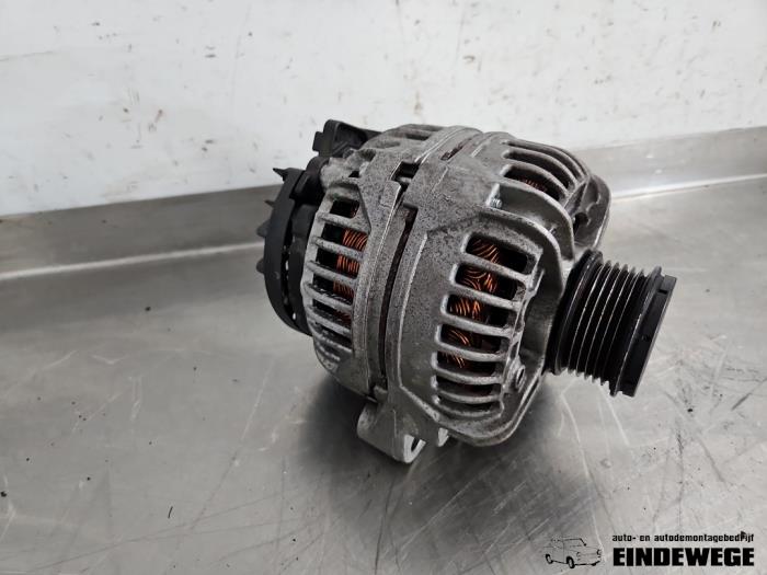 Usagé Dynamo Volvo S60 I (RS/HV) 2.4 20V 140 Prix € 52,50 Règlement à la marge proposé par Auto- en demontagebedrijf Eindewege