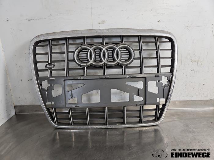 Begagnade Grill Audi A6 (C6) 2.0 T FSI 16V Pris € 52,50 Marginaltabell erbjuds av Auto- en demontagebedrijf Eindewege
