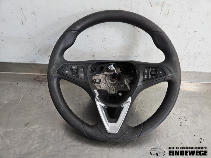 Begagnade Ratt Opel Karl 1.0 12V Pris € 40,00 Marginaltabell erbjuds av Auto- en demontagebedrijf Eindewege