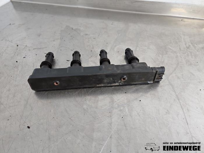 Usagé Bobine Opel Astra J (PC6/PD6/PE6/PF6) 1.4 Turbo 16V Prix € 30,00 Règlement à la marge proposé par Auto- en demontagebedrijf Eindewege