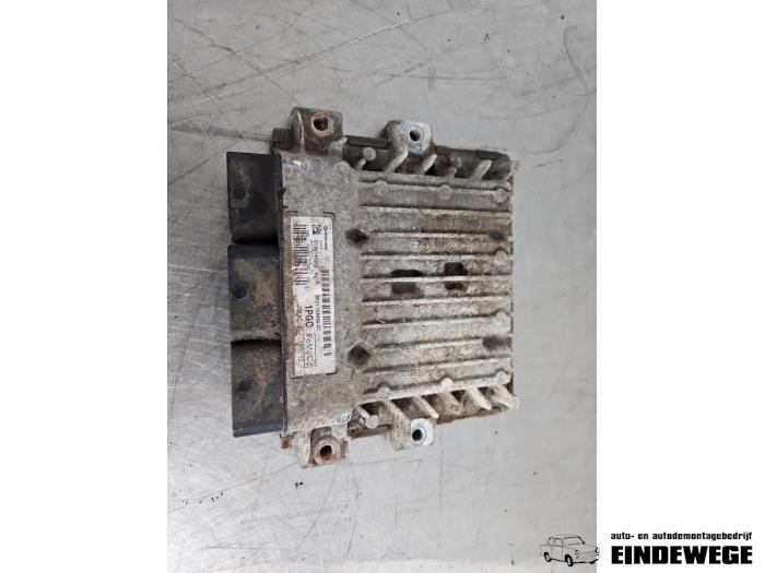 Used Engine management computer Ford Transit Custom 2.2 TDCi 16V Price € 315,00 Margin scheme offered by Auto- en demontagebedrijf Eindewege