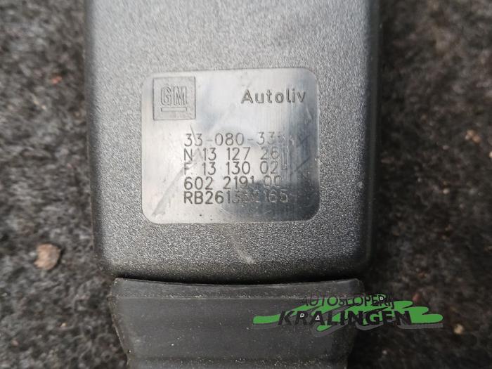 Tensor de cinturón de seguridad derecha de un Opel Astra H SW (L35) 1.9 CDTi 120 2006
