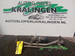 Gebrauchte Scheibenwischermotor vorne Citroen C3 (FC/FL/FT) 1.4 Preis € 50,00 Margenregelung angeboten von Autosloperij Kralingen B.V.