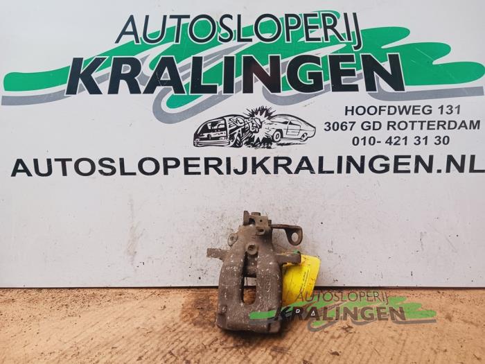 Gebrauchte Bremszange links hinten Citroen C3 (FC/FL/FT) 1.4 HDi 16V Preis € 24,99 Margenregelung angeboten von Autosloperij Kralingen B.V.