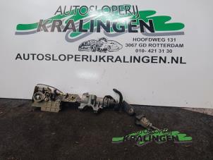 Used Set of locks Volkswagen Transporter T5 1.9 TDi Price € 200,00 Margin scheme offered by Autosloperij Kralingen B.V.