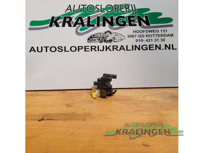 Begagnade Värmeelement Mercedes C (W202) 1.8 C-180 16V Pris € 25,00 Marginaltabell erbjuds av Autosloperij Kralingen B.V.