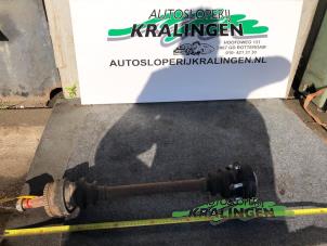 Usagé Arbre de transmission arrière droit Mercedes S (W220) 5.0 S-500 V8 24V Prix € 50,00 Règlement à la marge proposé par Autosloperij Kralingen B.V.