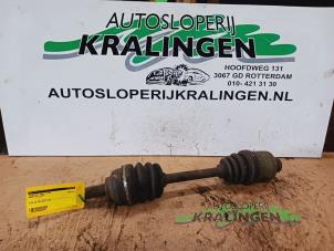 Begagnade Drivaxel, höger fram Mazda 626 (GF12) 2.0i 16V GLX Pris € 24,99 Marginaltabell erbjuds av Autosloperij Kralingen B.V.