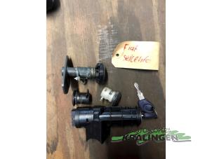 Used Set of locks Fiat Seicento (187) 1.1 S,SX,Sporting,Hobby,Young Price € 100,00 Margin scheme offered by Autosloperij Kralingen B.V.