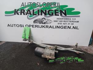 Used Front wiper motor Ford Ka I 1.3i Price € 50,00 Margin scheme offered by Autosloperij Kralingen B.V.