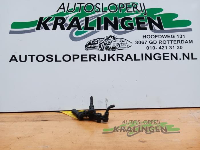 Gebrauchte Nockenwelle Sensor Opel Corsa C (F08/68) 1.2 16V Twin Port Preis € 25,00 Margenregelung angeboten von Autosloperij Kralingen B.V.