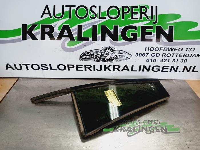Usados Ventanilla triangular izquierda detrás Citroen C4 Picasso (UD/UE/UF) 1.6 HDi 16V 110 Precio € 24,98 Norma de margen ofrecido por Autosloperij Kralingen B.V.