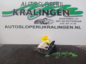 Usagé Ceinture de sécurité arrière centre Citroen C4 Picasso (UD/UE/UF) 1.6 HDi 16V 110 Prix € 50,00 Règlement à la marge proposé par Autosloperij Kralingen B.V.