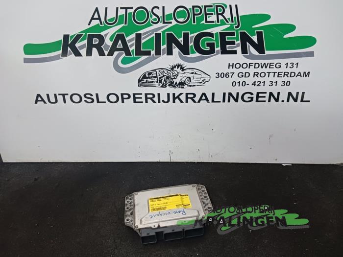 Używane Komputer sterowania silnika Renault Megane II (BM/CM) 1.6 16V Cena € 11,99 Procedura marży oferowane przez Autosloperij Kralingen B.V.