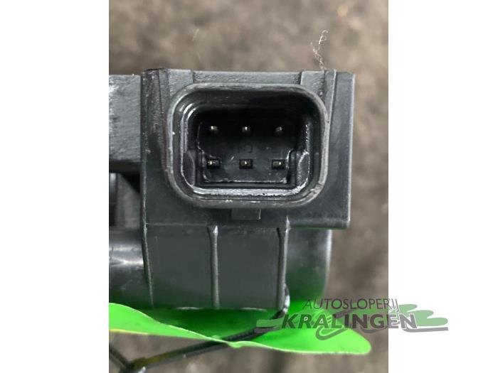 Ignition coil Opel Corsa C 1.4 16V 19005212 Z14XE DELPHI
