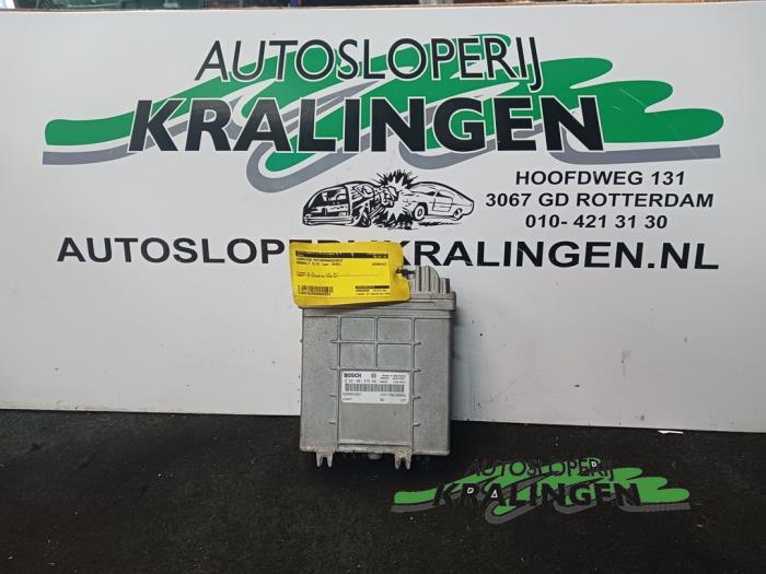 Used Engine management computer Renault Clio II Societe (SB) 1.9 dTi Price € 50,00 Margin scheme offered by Autosloperij Kralingen B.V.