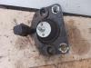 Engine mount from a Renault Clio II Societe (SB) 1.9 dTi 2000