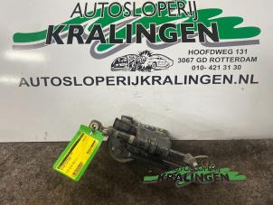 Usagé Moteur essuie-glace avant Volkswagen Fox (5Z) 1.2 Prix € 50,00 Règlement à la marge proposé par Autosloperij Kralingen B.V.