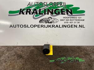 Usados Interruptor de luz Volkswagen Bora (1J2) 1.4 16V Precio € 25,00 Norma de margen ofrecido por Autosloperij Kralingen B.V.