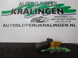 Usados Medidor de masa de aire Volkswagen Golf V (1K1) 2.0 FSI 16V Precio € 25,00 Norma de margen ofrecido por Autosloperij Kralingen B.V.