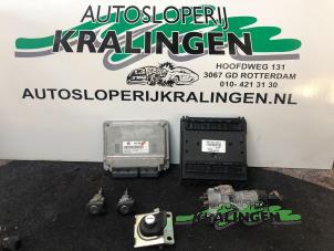 Używane Zestaw zamków Volkswagen Fox (5Z) 1.2 Cena € 150,00 Procedura marży oferowane przez Autosloperij Kralingen B.V.