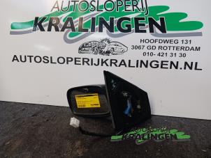 Używane Lusterko zewnetrzne lewe Toyota Yaris (P1) 1.3 16V VVT-i Cena € 25,00 Procedura marży oferowane przez Autosloperij Kralingen B.V.