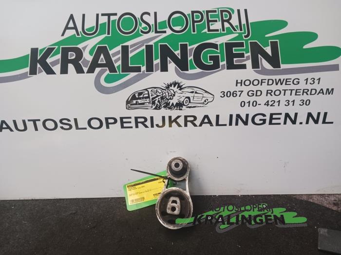 Used Engine mount Ford Fiesta 5 (JD/JH) 1.4 16V Price € 25,00 Margin scheme offered by Autosloperij Kralingen B.V.