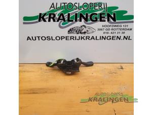 Usagé Commutateur feu clignotant BMW 3 serie (E46/4) 320d 16V Prix € 50,00 Règlement à la marge proposé par Autosloperij Kralingen B.V.