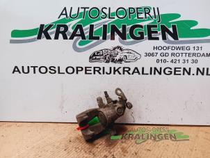Usados Pinza de freno derecha detrás Fiat Stilo MW (192C) 1.6 16V Precio € 24,99 Norma de margen ofrecido por Autosloperij Kralingen B.V.