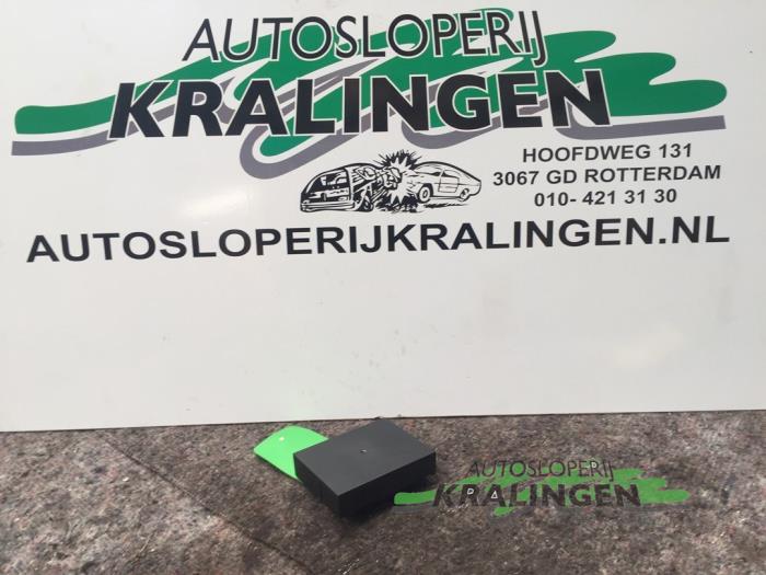 Begagnade Komfortmodul Volkswagen Golf V (1K1) 1.4 16V Pris € 50,00 Marginaltabell erbjuds av Autosloperij Kralingen B.V.