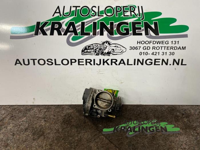 Gebrauchte Drosselklappengehäuse Volkswagen Golf IV (1J1) 2.3 V5 GTI Preis € 50,00 Margenregelung angeboten von Autosloperij Kralingen B.V.