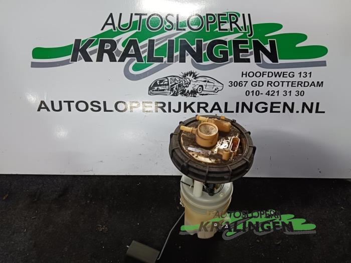 Begagnade Bensinpump Mitsubishi Colt (Z2/Z3) 1.5 16V Pris € 33,99 Marginaltabell erbjuds av Autosloperij Kralingen B.V.