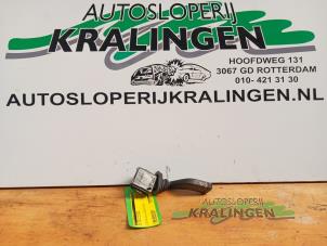 Usados Interruptor de limpiaparabrisas Opel Corsa C (F08/68) 1.0 12V Twin Port Precio € 25,00 Norma de margen ofrecido por Autosloperij Kralingen B.V.