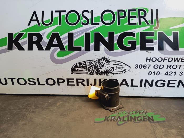 Gebrauchte Luftmassenmesser Nissan Primera (P11) 2.0 SRi 16V Preis € 25,00 Margenregelung angeboten von Autosloperij Kralingen B.V.