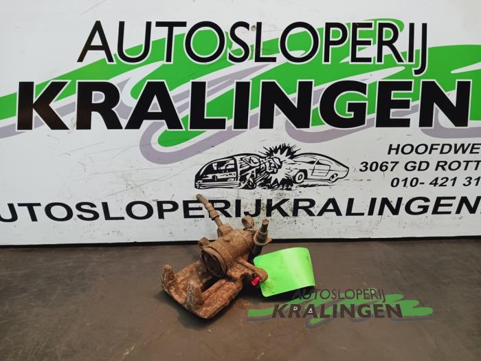 Gebrauchte Bremszange rechts hinten Volkswagen Transporter T5 1.9 TDi Preis € 24,99 Margenregelung angeboten von Autosloperij Kralingen B.V.