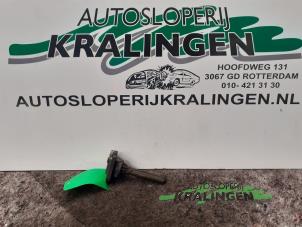 Used Pen ignition coil Daihatsu YRV (M2) 1.3 16V DVVT Price € 25,00 Margin scheme offered by Autosloperij Kralingen B.V.