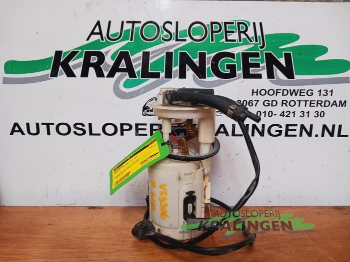 Gebrauchte Benzinpumpe Mercedes A (W168) 1.4 A-140 Preis € 39,97 Margenregelung angeboten von Autosloperij Kralingen B.V.