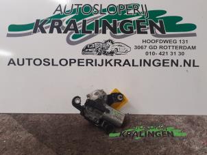 Used Rear wiper motor Suzuki Wagon-R+ (RB) 1.3 16V Price € 25,00 Margin scheme offered by Autosloperij Kralingen B.V.