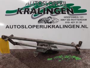 Gebrauchte Scheibenwischermotor vorne Volkswagen Lupo (6X1) 1.4 60 Preis € 50,00 Margenregelung angeboten von Autosloperij Kralingen B.V.